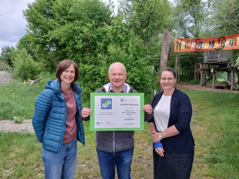 LAG AL P Bikepark Eglfing Förderbescheidübergabe