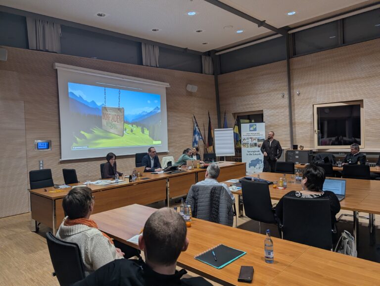 LAG AL P Lenkungsausschuss 8 Dorfladen Wildsteig